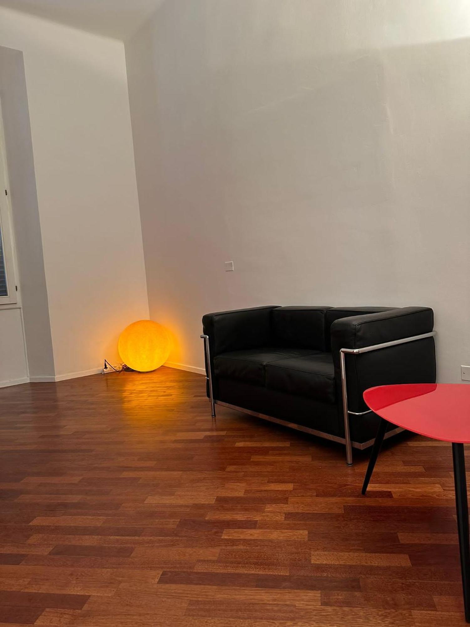Whouse Suite Apartament Indipendenza Болонья Экстерьер фото